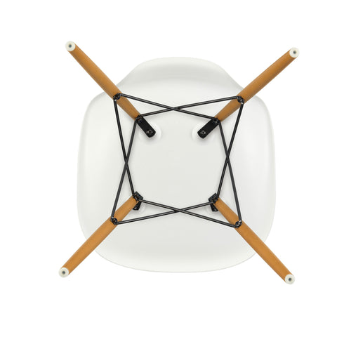 DSW Plastic Eames Chair / Fabric Seat / Maple Base